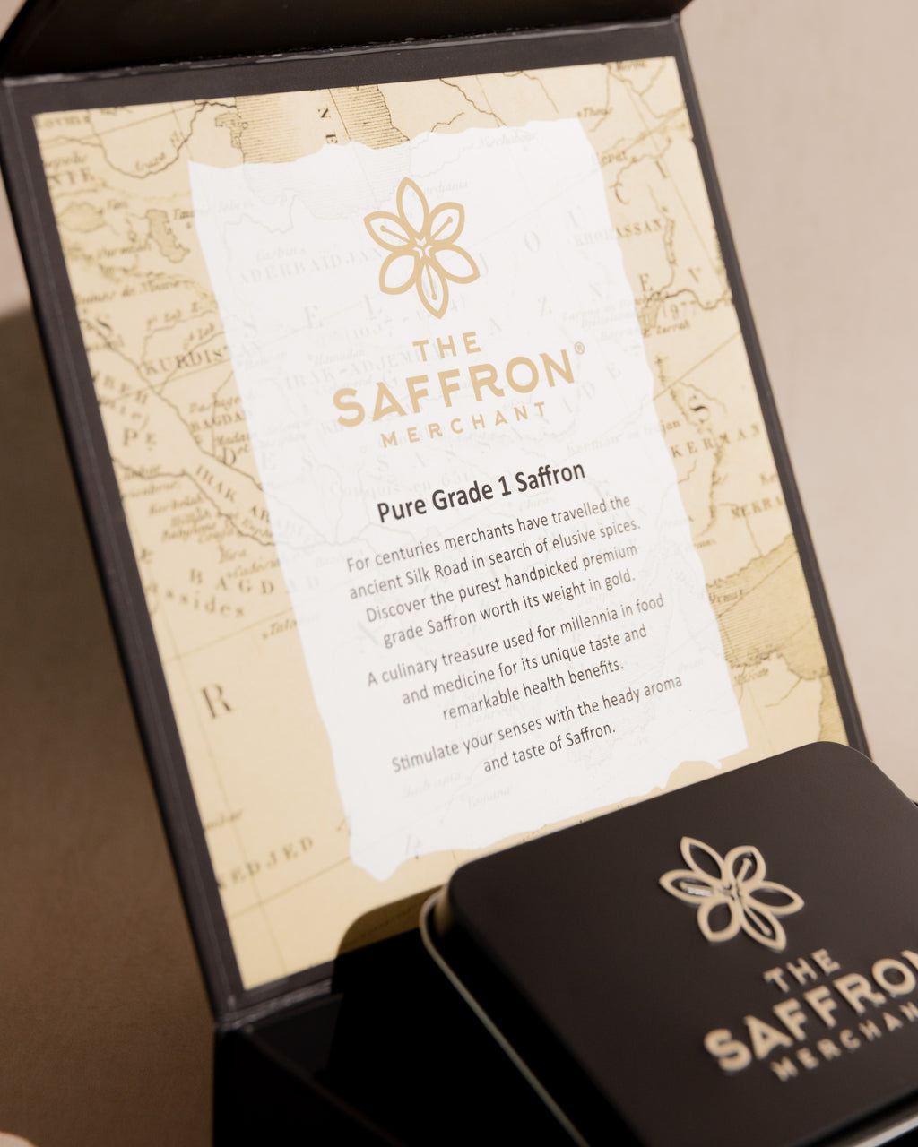 8 Grams of Saffron Gift Set